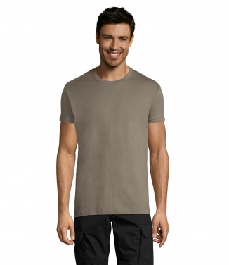 Logotrade werbemittel das Foto: REGENT Uni T-Shirt 150g