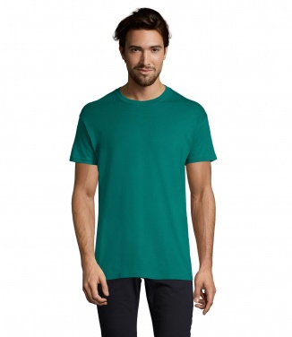 Logotrade Firmengeschenke das Foto: IMPERIAL MEN T-Shirt 190g