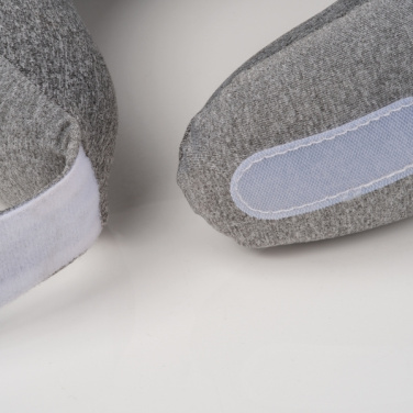 Logotrade Geschäftsgeschenke das Foto: MoLu Nackenkissen Prince George