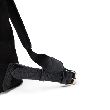 Logotrade Werbeartikel das Foto: VINGA Marlow RCS Rucksack