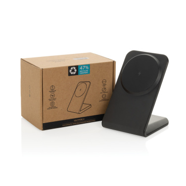 Logotrade Firmengeschenke das Foto: VoltPerch 15W magnetischer Wireless Charger aus RCS rec. ABS