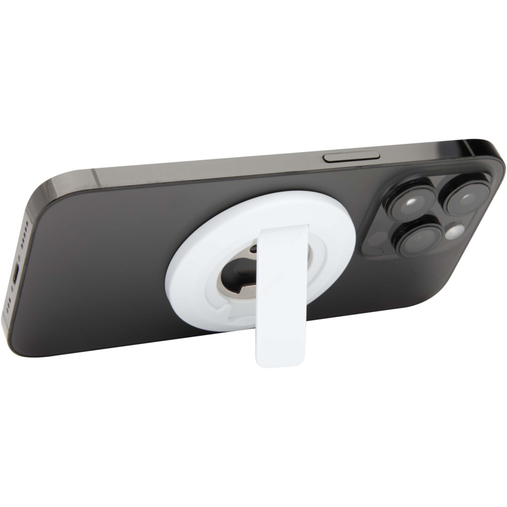 Logotrade Werbeartikel das Foto: Ain Magnetische Smartphonehalterung  aus recyceltem Kunststoff mit Flaschenöffner