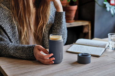 Logotrade werbemittel das Foto: Black+Blum Glas-Reisebecher 340ml