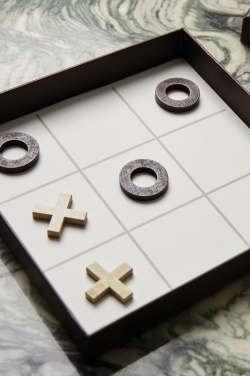 Logotrade promotional products photo of: VINGA Criss-cross coffee table game