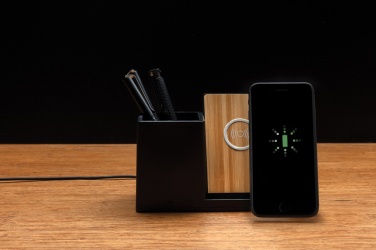 Logo trade corporate gifts picture of: Ontario RCS recycled plastic 10W wireless charger