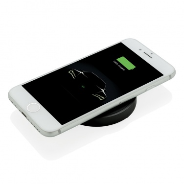 Logo trade promotional merchandise photo of: 5W wireless charging pad round