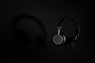 Logotrade promotional gift image of: Swiss Peak wireless headphone V3