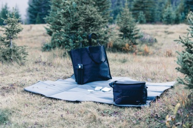 Logo trade corporate gift photo of: Swiss Peak AWARE™ 1200D deluxe 8 can cooler bag