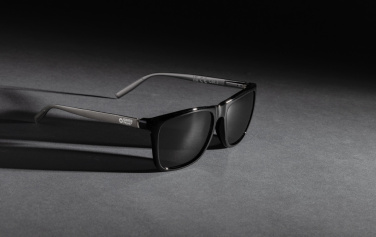 Logo trade promotional giveaway photo of: Swiss Peak RCS rplastic polarised sunglasses