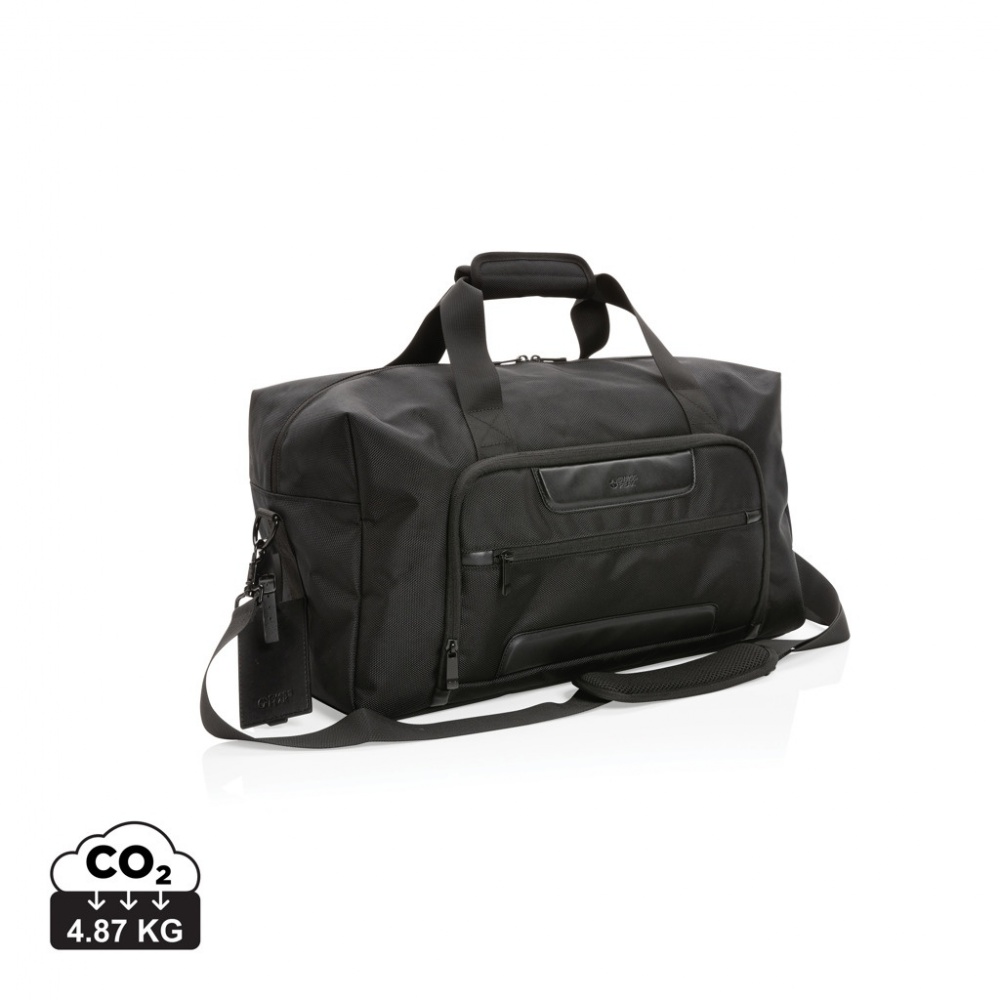 Logotrade promotional product picture of: Swiss Peak AWARE™ RPET Voyager weekend bag