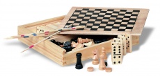 4 games in wooden box