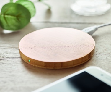 Logotrade advertising product picture of: Wireless charger bamboo 10W RUNDO +