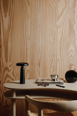 Logo trade promotional giveaway photo of: VINGA Avery RCS table lamp