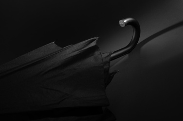 Logo trade business gifts image of: Swiss Peak Vero Aware™ RPET 25” umbrella w luxe handle