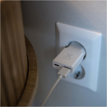 Logo trade advertising products picture of: Xtorm XG2SL033 Go2 SlimLine 33W charger