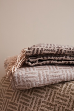 Logotrade firmakingitused pilt: VINGA Lenox tekk