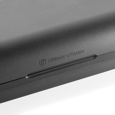 Logotrade reklaamkingituse foto: Urban Vitamin Pacifica RCS plastikust kõrvaklapid