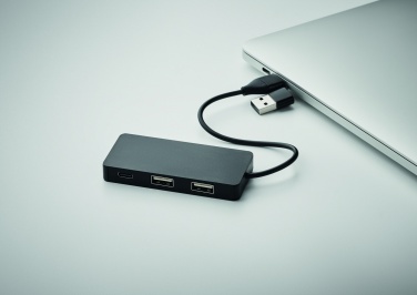 Logotrade reklaamkingituse foto: 3-pordiline USB-jaotur 20 cm kaabliga