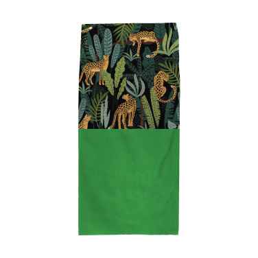 Logo trade reklaamkingitused foto: Fliisist voodriga multifunktsionaalne torusall