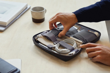 Logotrade reklaamkingitused pilt: Bellroy komplekt tehnika tarvikute hoiustamiseks