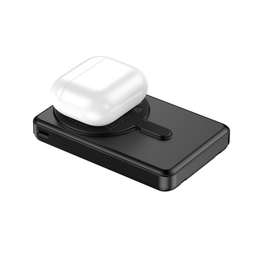 Logotrade reklaamkingitused pilt: Urban Vitamin Delano 5in1 10 000mah 20WPD magnetiline akupank