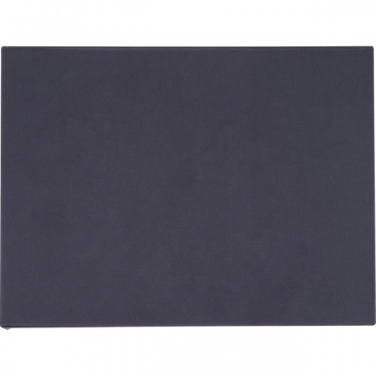 Logotrade reklaamtoote foto: Klaasist trofee Burnley