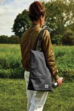 Logotrade firmakingituse foto: Black+Blum 16L isoleeritud kandekott/jahutuskott