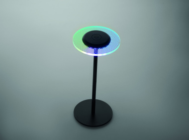 Logo trade ärikingitused foto: LOUNGE laetav laualamp