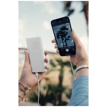Logo trade mainoslahja ja liikelahja tuotekuva: Xtorm XG210 Go2 15 W:n ja 10 000 mAh:n pikalatausvirtalähde