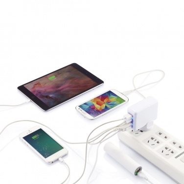 Logo trade mainostuotet tuotekuva: Matkapistoke 4 USB-portilla