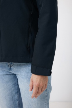 Logotrade liikelahja tuotekuva: Iqoniq Makalu naisten softshell takki R-polyesteristä
