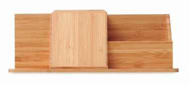 Logotrade mainoslahja tuotekuva: Bambu langaton laturi 10W GROOVY