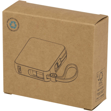 Logotrade mainostuote tuotekuva: Acrux 10 000 mAh:n ja 35 W:n tablettivirtalähde, jossa sisäänrakennettu Type-C-kaapeli – valmistettu kierrätetystä muovista