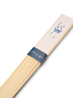 Logo trade mainoslahjat ja liikelahjat kuva: VINGA Out of Office -käsiviuhka