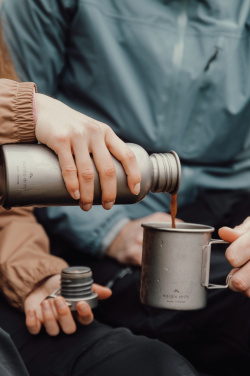 Logo trade mainoslahjat tuotekuva: Nordic Drift Trail -ultrakevyt titaanijuomapullo 600 ml