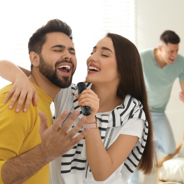 Logotrade verslo dovanos nuotrauka: Singvibe RCS perdirbto plastiko karaokės rinkinys su dvigubu mikrofonu