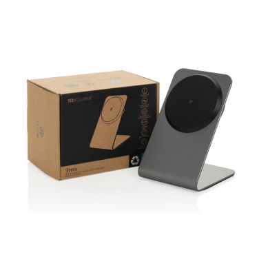 Logotrade firminės dovanos nuotrauka: Terra aliuminio 15 W magnetinis belaidis telefono įkrovimo stovas