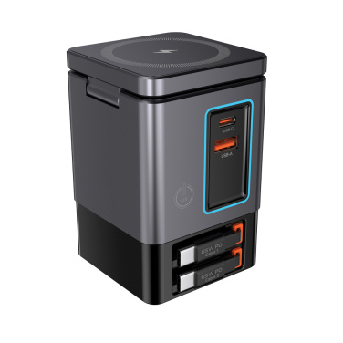 Logotrade verslo dovanos nuotrauka: „Urban Vitamin Sacramento“ 105 W GAN įkroviklis + ištraukiami laidai