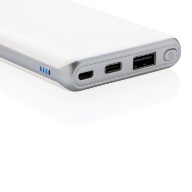 Logotrade biznesa dāvanas foto: Īpaši ātra 10 000 mAh jaudas banka ar PD