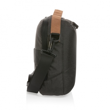 Logotrade dāvanas foto: Impact AWARE™ 300D divu toņu luksusa 15,6 collu klēpjdatora soma