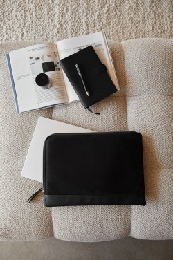 Logotrade dāvanas foto: VINGA Marlow RCS pārstrādāta poliestera 16" klēpjdatora uzmava