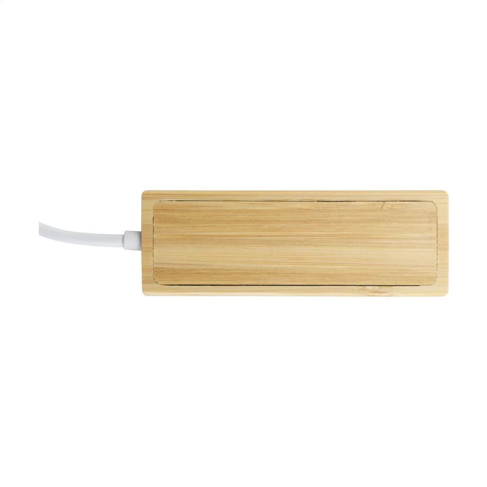 Logotrade biznesa dāvanas foto: Bambusa USB centrmezgls