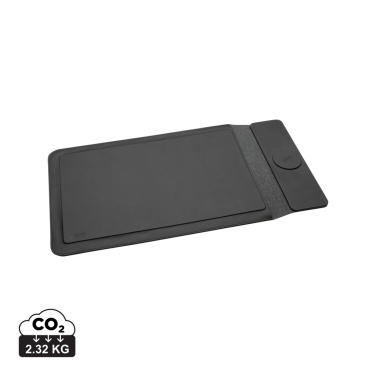 Logotrade biznesa dāvanas foto: Swiss Peak 15W magnētiskais klēpjdatora maciņš 14-15,6"