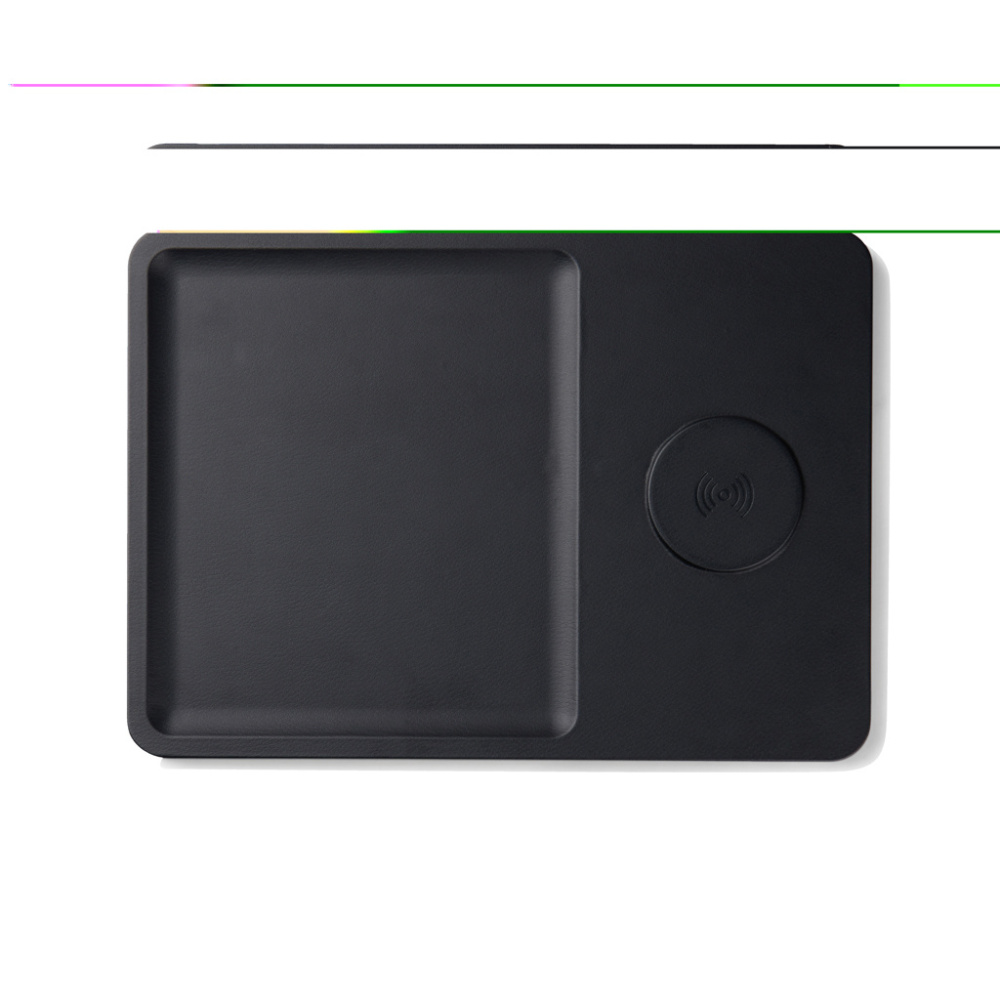 Logotrade Ideja dāvanas foto: VINGA Timo RCS galda lādētājs un piederumu paplāte