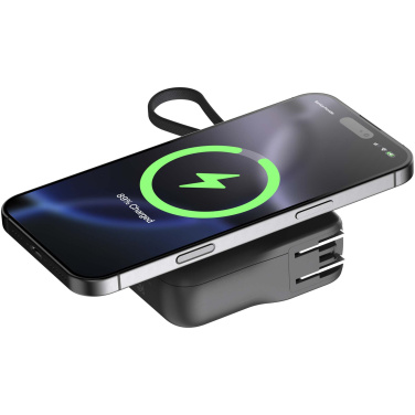Logotrade dāvanas foto: Xtorm TravelPro 30W 10.000 mAh 3-in-1 ceļojumu lādētājs