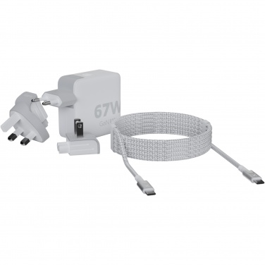 Logotrade reklamprodukter bild: Xtorm XVC2067 GaN Ultra 67 W reseladdare med 100 W USB-C PD-kabel