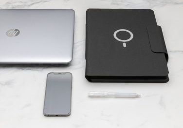 Logotrade kampanjprodukter bild: Artic magnetisk A4 portfolio, 10W trådlös laddning