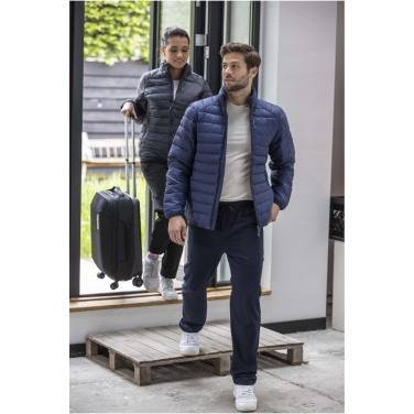 Logotrade kampanjprodukter bild: Athenas vadderad jacka för män av återvunna material