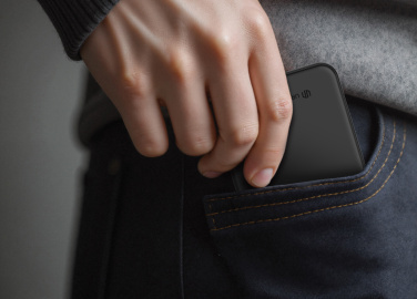 Logotrade reklamprodukter bild: Urban Vitamin Pomona 5000 mAh Qi2.2 25W magnetisk powerbank